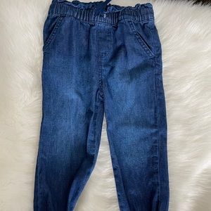 Toddler girl jeans. Size 3T